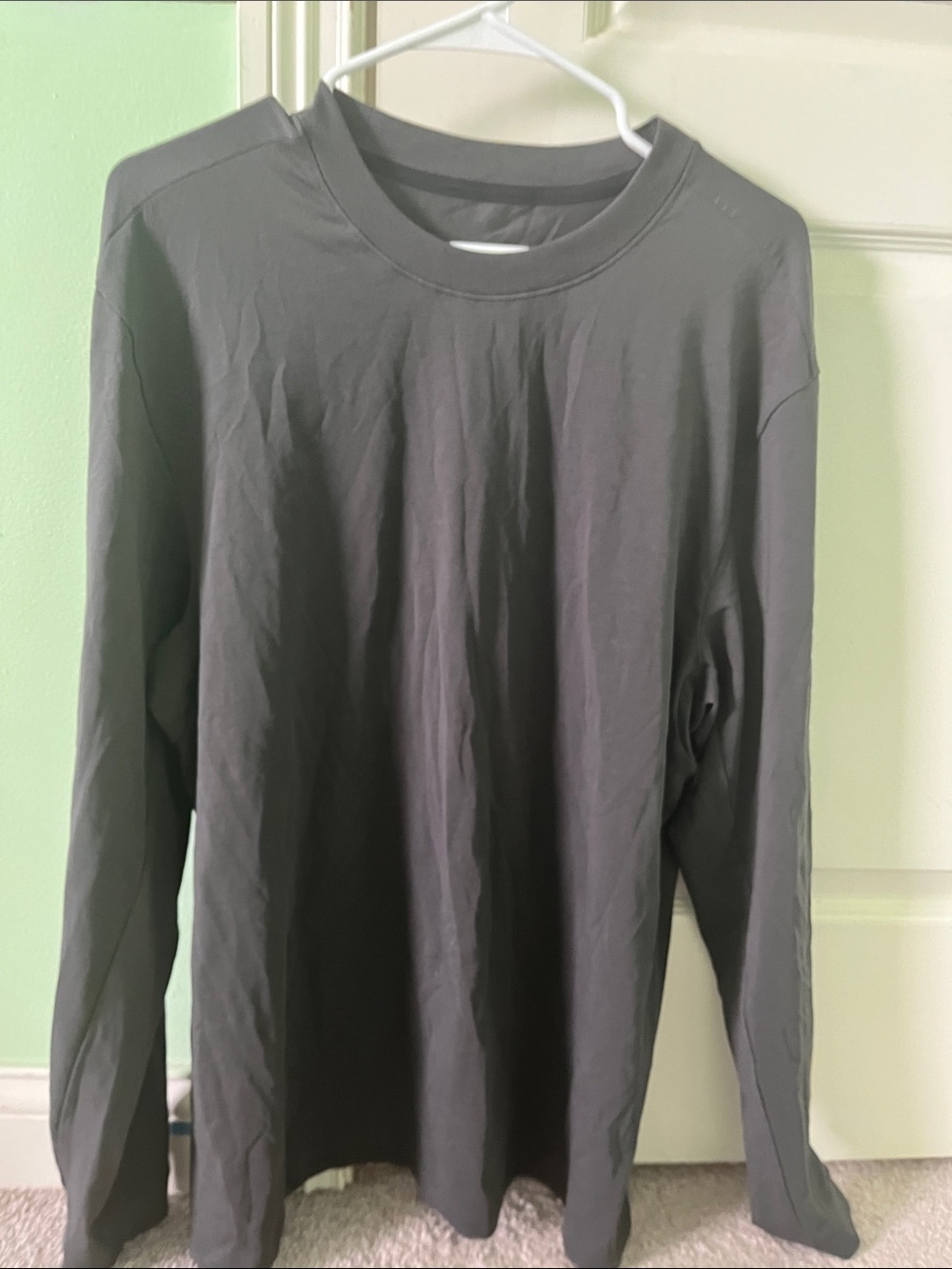 Men's Long Sleeve Crewneck Shirt - Charcoal Gray